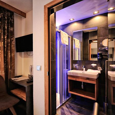 Hotel Fatlar 이스크글 외부 사진