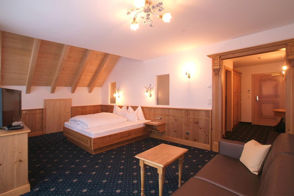 Hotel Fatlar 이스크글 외부 사진