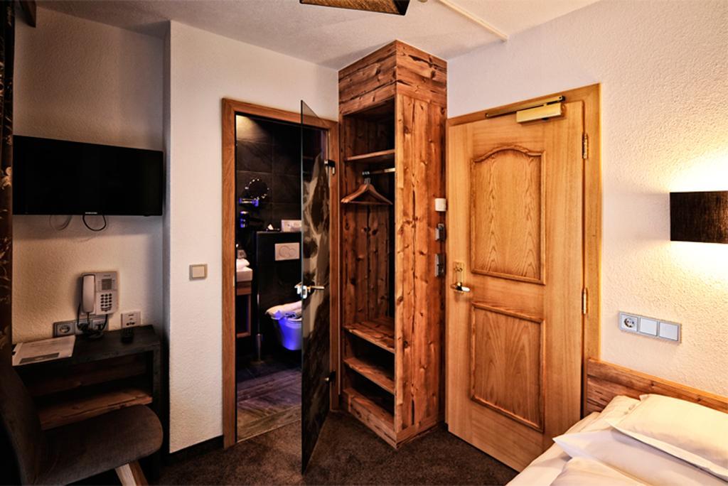 Hotel Fatlar 이스크글 외부 사진